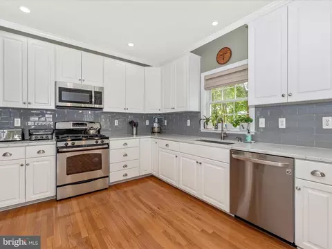 Kitchen - 2555 Bear Den Rd, Frederick, MD 21701 photo 5 of 7