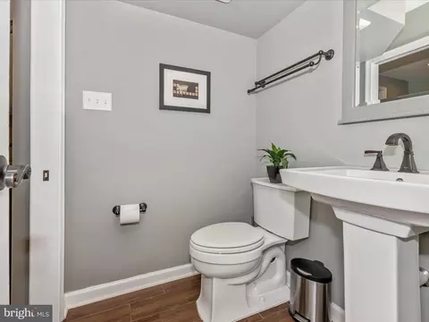 Bath - 2555 Bear Den Rd, Frederick, MD 21701 photo 6 of 7