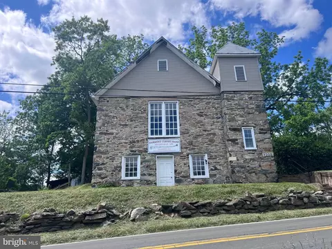 9508 Harmony Rd, Myersville, MD 21773
