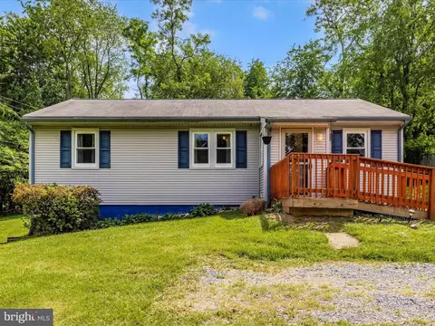 13828 Old Annapolis Rd, Mount Airy, MD 21771
