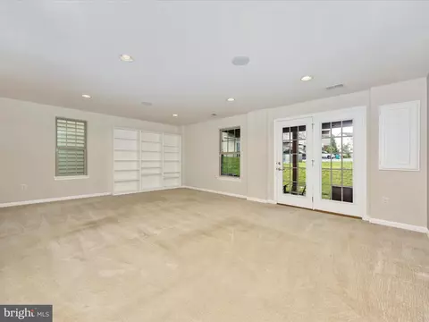 Living - 5906 Leben Dr, Frederick, MD 21703 photo 1 of 8