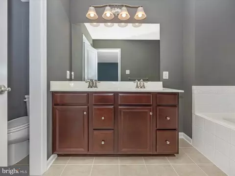 Bath - 5906 Leben Dr, Frederick, MD 21703 photo 2 of 6