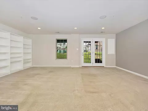 Living - 5906 Leben Dr, Frederick, MD 21703 photo 4 of 8