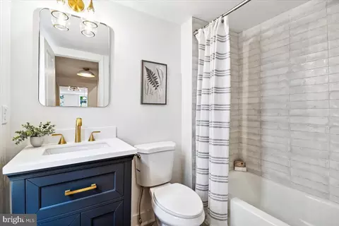 Bath - 222 E 3rd St, Frederick, MD 21701 photo 1 of 8