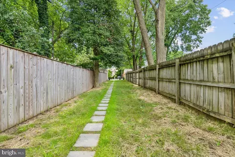 Exterior - 222 E 3rd St, Frederick, MD 21701 photo 5 of 10