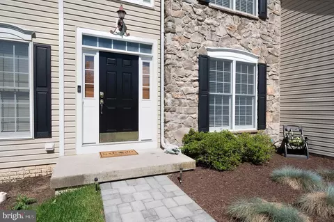 1031 Bexhill Dr, Frederick, MD 21702 photo 3