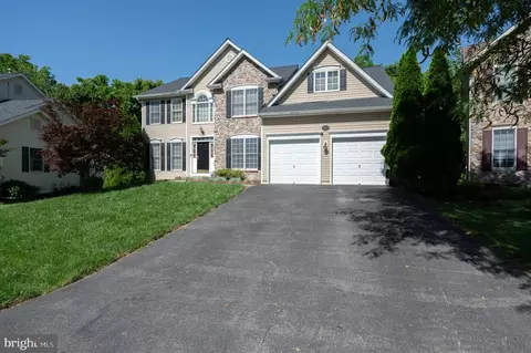 1031 Bexhill Dr, Frederick, MD 21702 photo 2