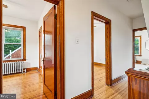 Entry Way - 1302 W 7th St, Frederick, MD 21702 photo 4 of 4