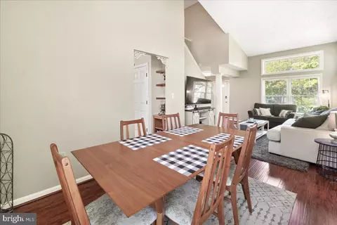 Dining - 2180 Archet Ln, Frederick, MD 21702 photo 2 of 3