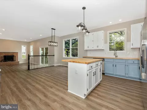 6113 Spring Meadow Ln, Frederick, MD 21701 photo 13