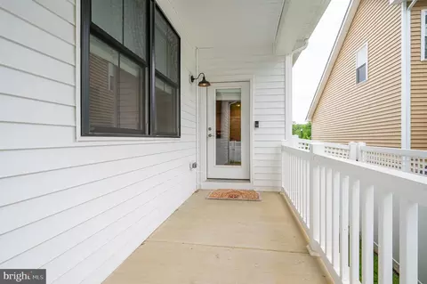 Exterior - 1006 Furgeson Ln, Frederick, MD 21702 photo 15 of 18