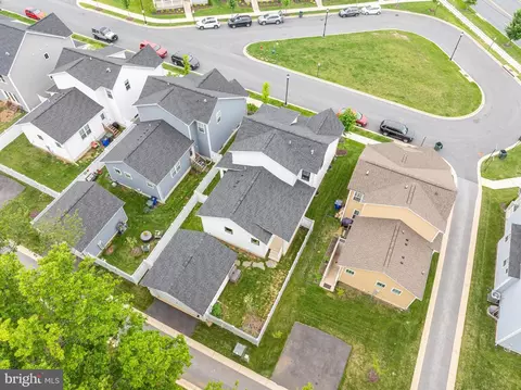View/Area - 1006 Furgeson Ln, Frederick, MD 21702 photo 3 of 9
