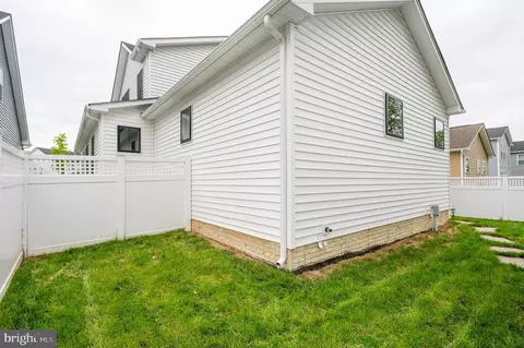 Exterior - 1006 Furgeson Ln, Frederick, MD 21702 photo 17 of 18