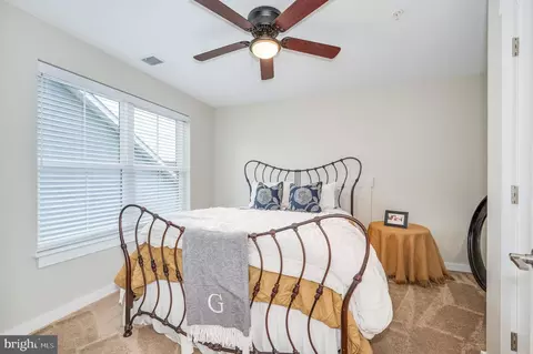 Bedroom - 1006 Furgeson Ln, Frederick, MD 21702 photo 5 of 8