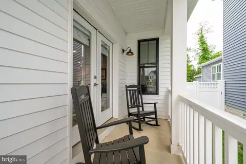 Exterior - 1006 Furgeson Ln, Frederick, MD 21702 photo 11 of 18