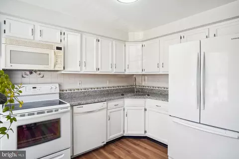 8013 Waterview Ct, Frederick, MD 21701 photo 16
