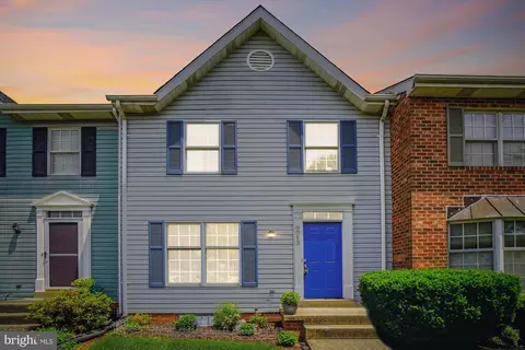 8013 Waterview Ct, Frederick, MD 21701 photo 2