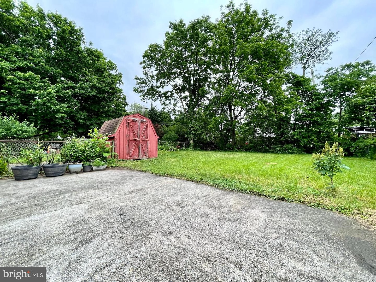 Exterior - 514 Military Rd, Frederick, MD 21702 photo 2 of 2