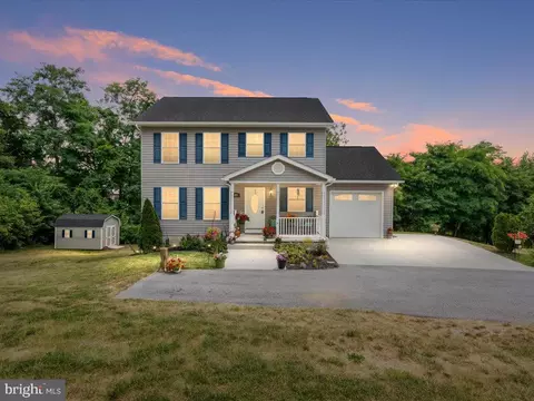 602 Gum Spring Rd, Brunswick, MD 21716