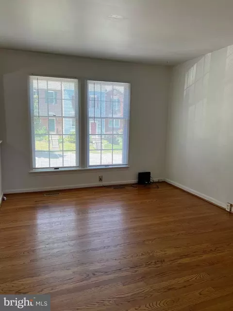 2406 Dunmore Ct, Frederick, MD 21702 photo 5