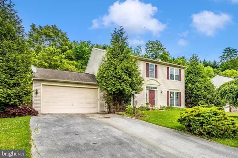 5 Young Branch Dr, Middletown, MD 21769