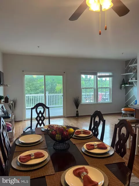 Dining - 2065 Spring Run Cir, Frederick, MD 21702 photo 1 of 3
