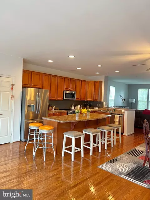 Kitchen - 2065 Spring Run Cir, Frederick, MD 21702 photo 3 of 8