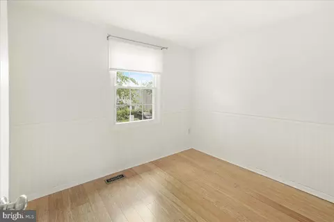 Bedroom - 1733 Heather Ln, Frederick, MD 21702 photo 1 of 4