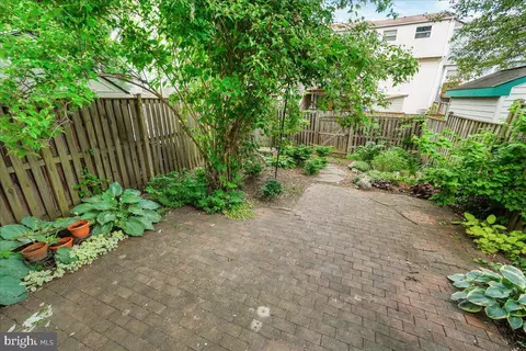 Exterior - 1733 Heather Ln, Frederick, MD 21702 photo 3 of 14