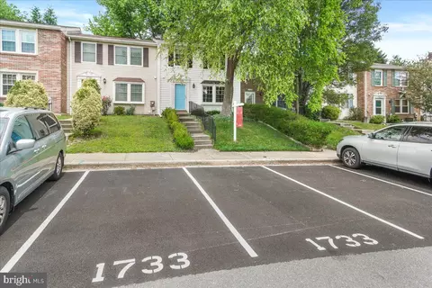 Exterior - 1733 Heather Ln, Frederick, MD 21702 photo 12 of 14