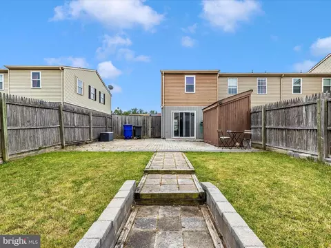 Exterior - 1133 Providence Ct, Frederick, MD 21703 photo 12 of 14