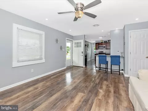 448 Carrollton Dr, Frederick, MD 21701 photo 7