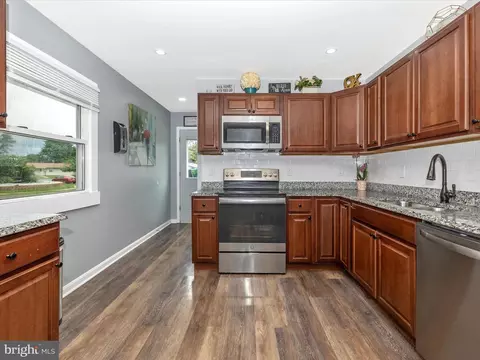 448 Carrollton Dr, Frederick, MD 21701 photo 10