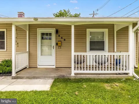 448 Carrollton Dr, Frederick, MD 21701 photo 2