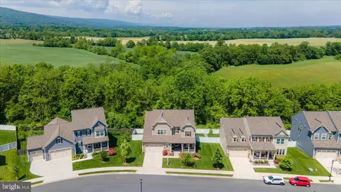 View/Area - 2056 Chamberlain Dr, Frederick, MD 21702 photo 6 of 10
