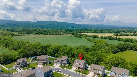 View/Area - 2056 Chamberlain Dr, Frederick, MD 21702 photo 10 of 10