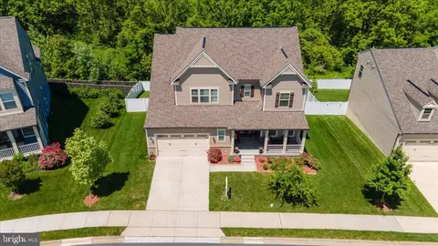 View/Area - 2056 Chamberlain Dr, Frederick, MD 21702 photo 5 of 10