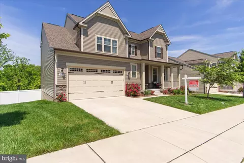 Exterior - 2056 Chamberlain Dr, Frederick, MD 21702 photo 9 of 10