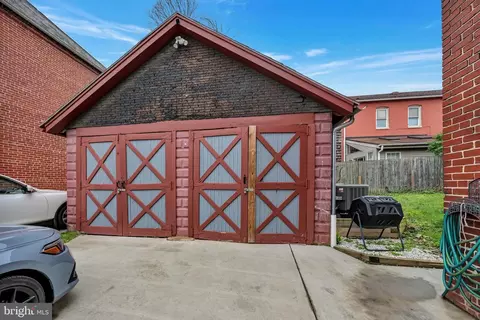 Exterior - 499 E Church St E, Frederick, MD 21701 photo 10 of 11