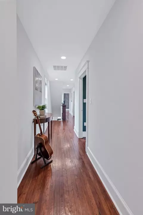 Entry Way - 499 E Church St E, Frederick, MD 21701 photo 7 of 8