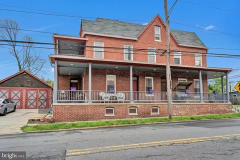 Exterior - 499 E Church St E, Frederick, MD 21701 photo 2 of 11