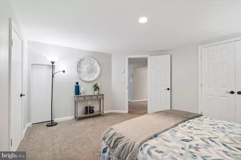 Bedroom - 5 Peters Ln, Frederick, MD 21701 photo 6 of 6