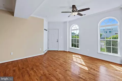 Living - 306 A Mill Pond Rd, Frederick, MD 21701 photo 3 of 6