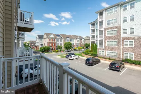 Exterior - 306 A Mill Pond Rd, Frederick, MD 21701 photo 3 of 3