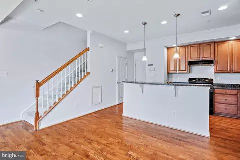 Living - 306 A Mill Pond Rd, Frederick, MD 21701 photo 4 of 6