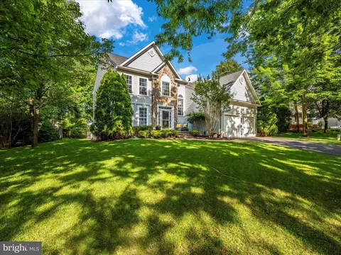 Exterior - 1707 Dearbought Dr, Frederick, MD 21701 photo 15 of 15