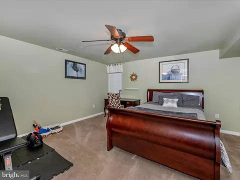 Bedroom - 1707 Dearbought Dr, Frederick, MD 21701 photo 6 of 6