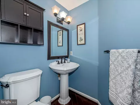 Bath - 1707 Dearbought Dr, Frederick, MD 21701 photo 1 of 5