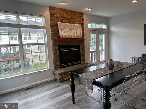 Dining - 3511 Ward Ln, Frederick, MD 21704 photo 6 of 7