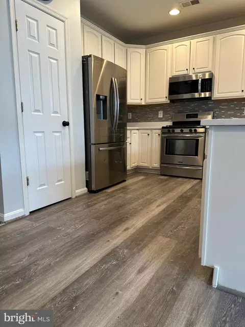 Kitchen - 3511 Ward Ln, Frederick, MD 21704 photo 5 of 5